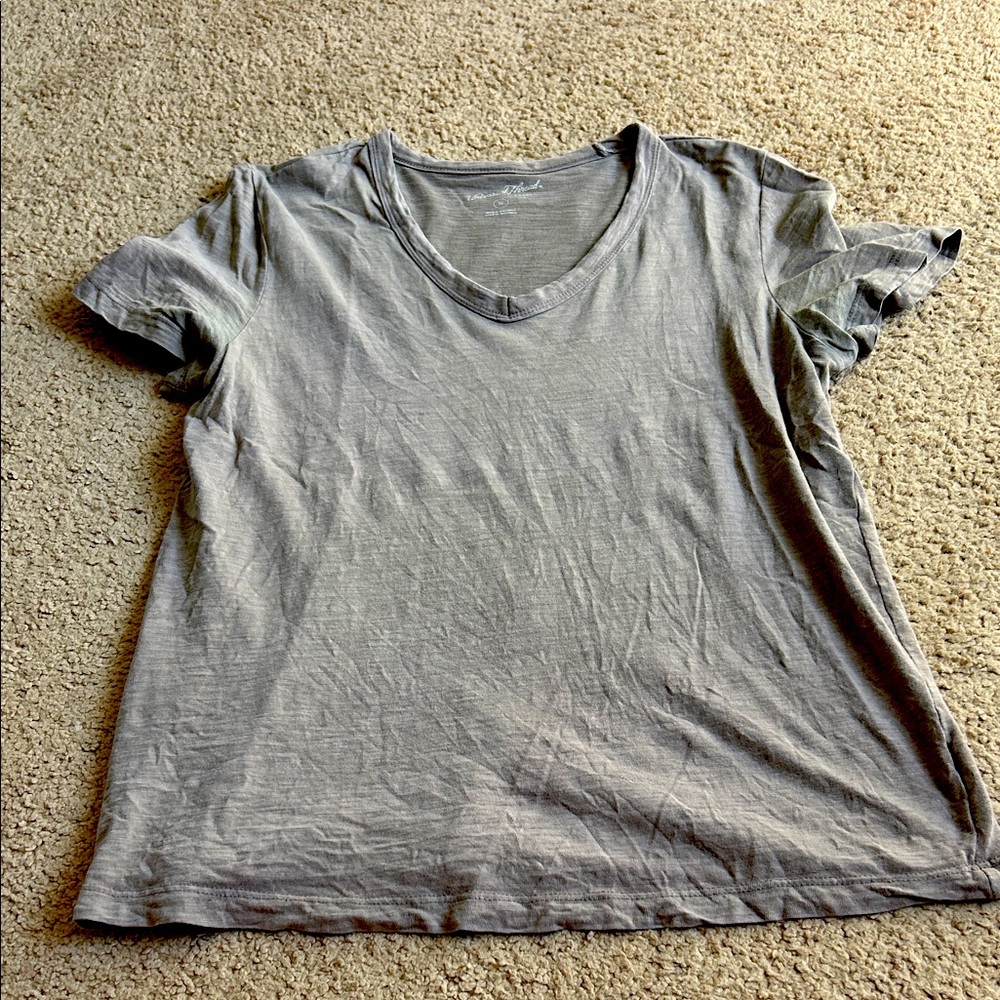 Universal Thread Gray Short Sleeve Tee